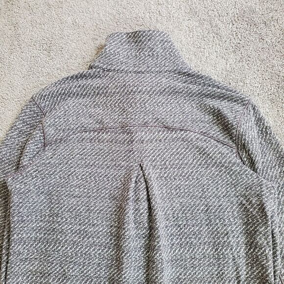 Lululemon Shirt Womens 6 Gray Pullover 1/4 Zip Gym Training Running - Picture 9 of 13
